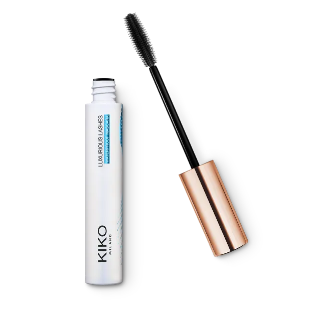 Luxurious Lashes Waterproof Mascara
