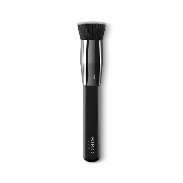 Face 05 Round Foundation Brush